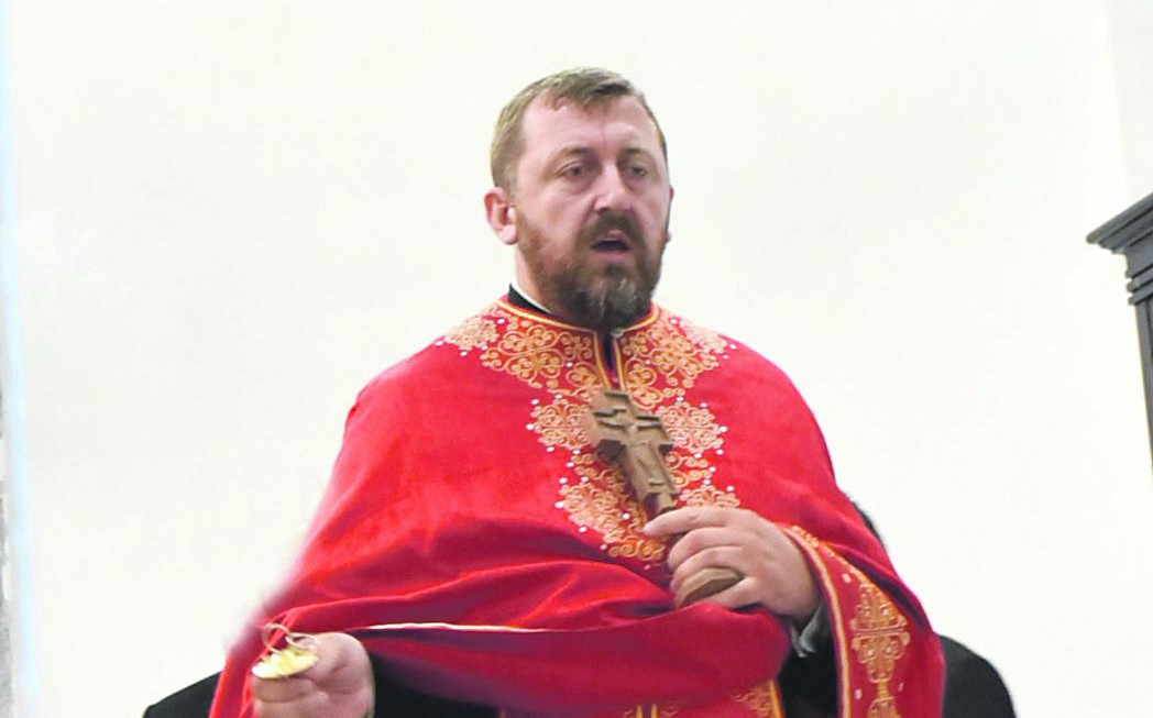 RAŠČINJEN NARKO POP! Sveštenik Milan Jordović isključen iz crkvene zajednice na sedam godina!